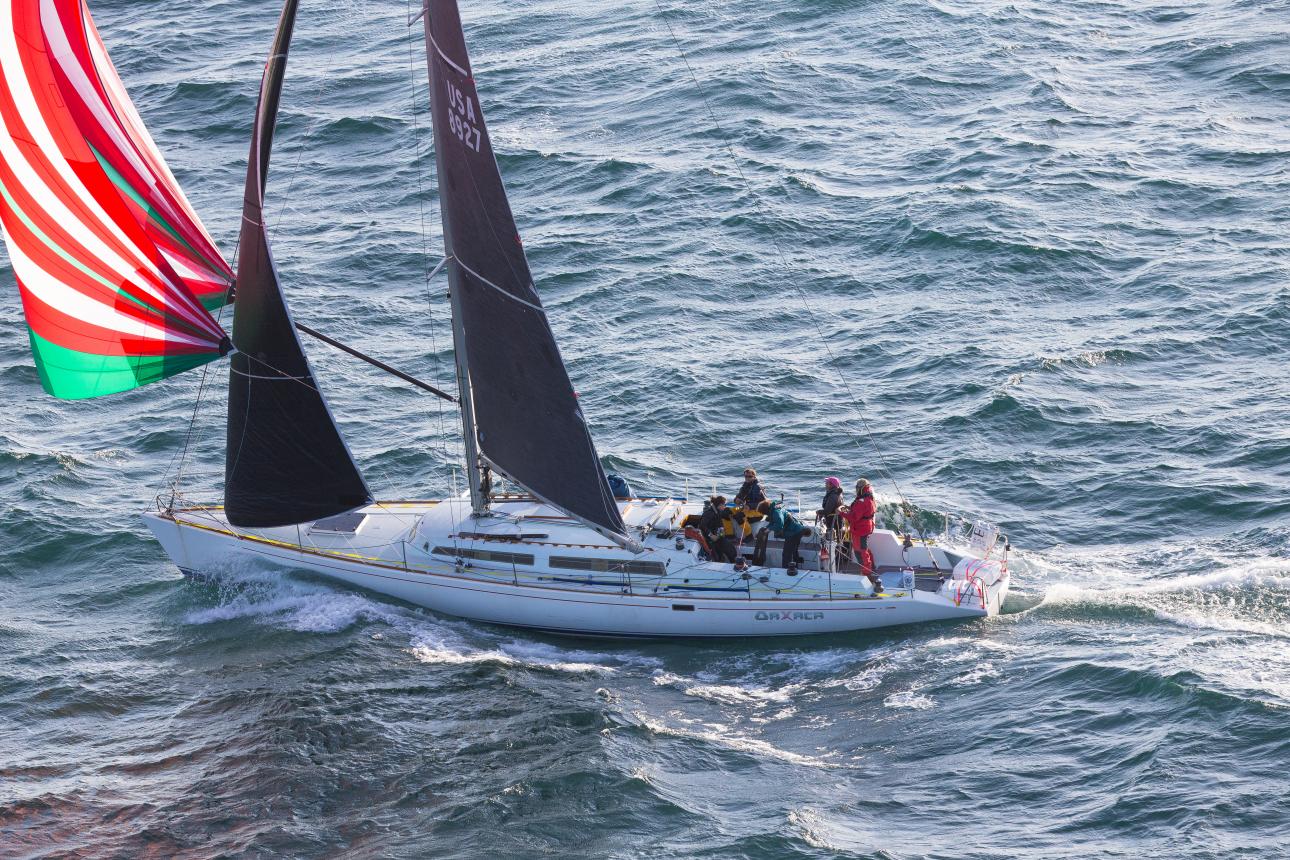 One boat going fast